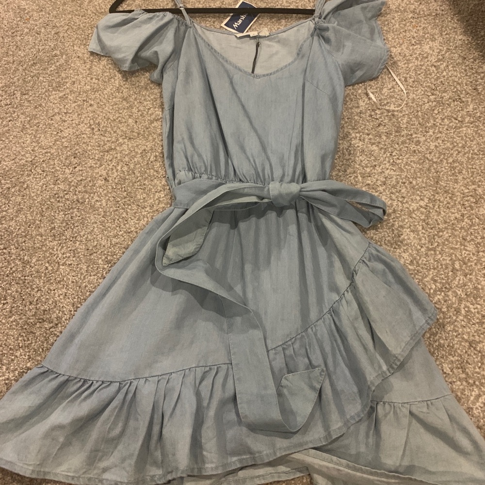Blue dress